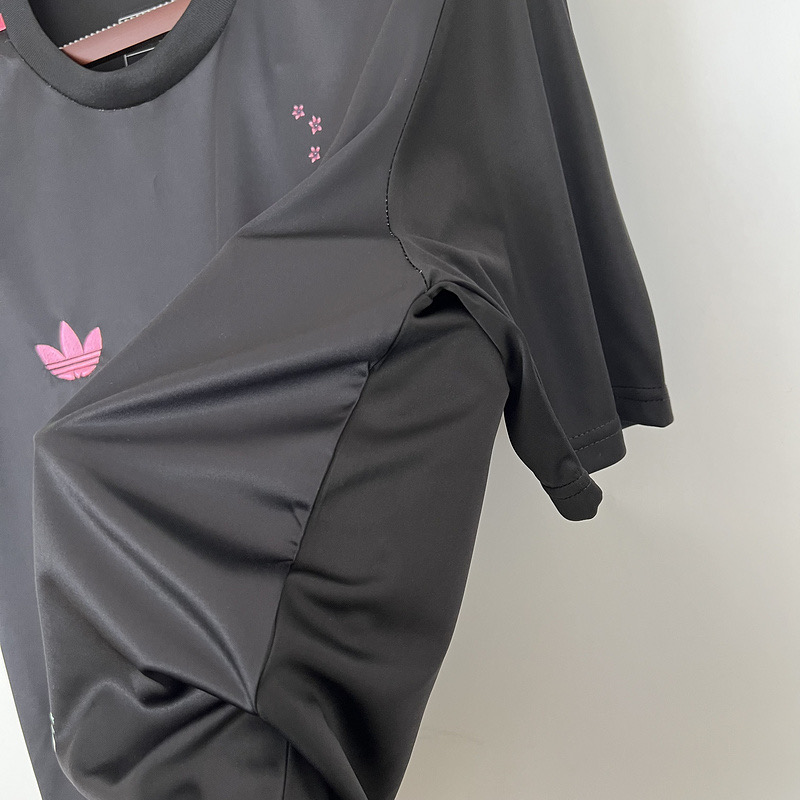 Adidas - Maillot Édition Spéciale Black Dragon Japon 22/23