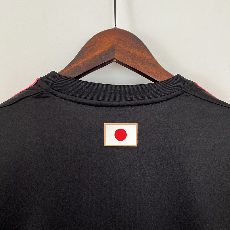 Adidas - Maillot Édition Spéciale Black Dragon Japon 22/23