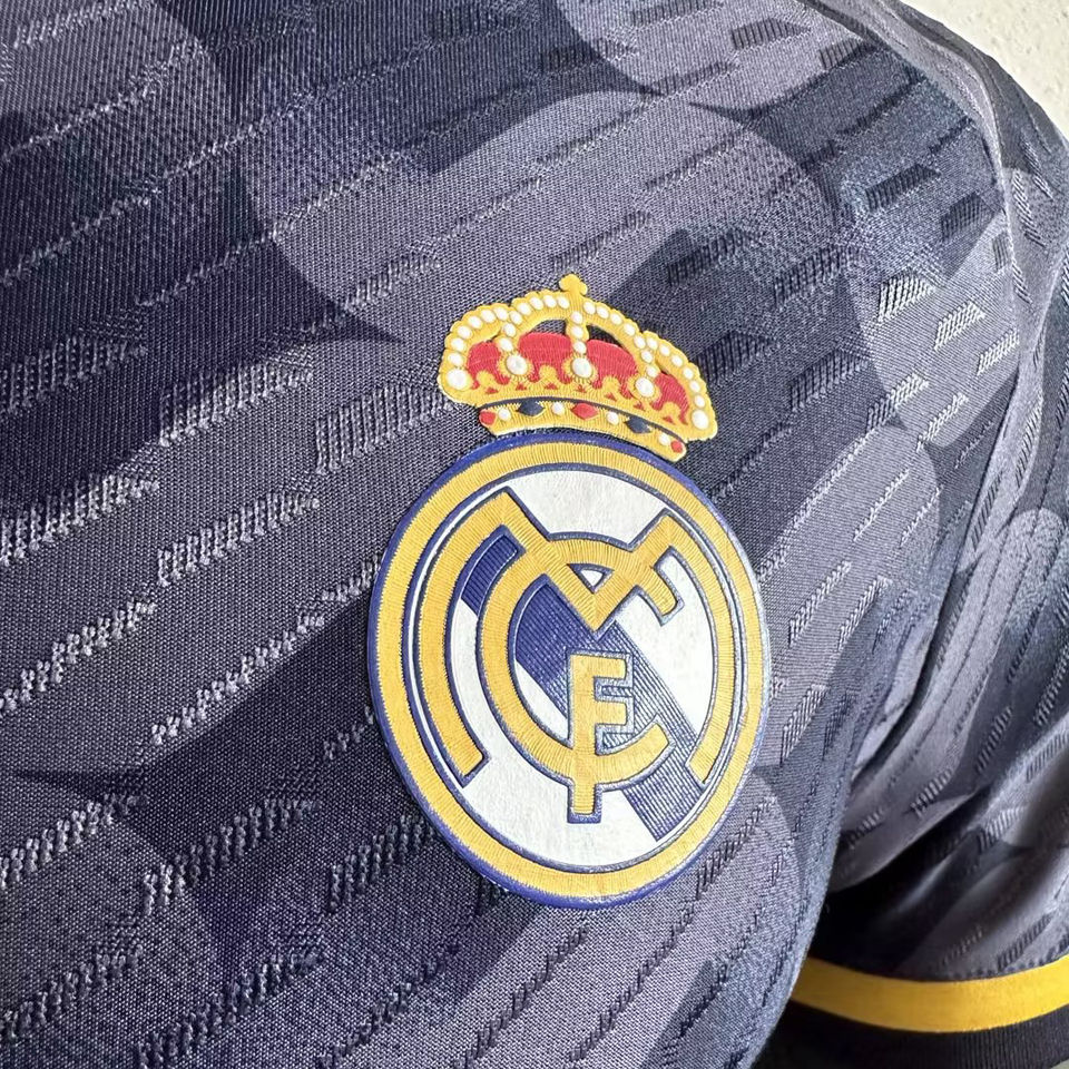 Adidas - Maillot Extérieur Real Madrid Version Match 23/24