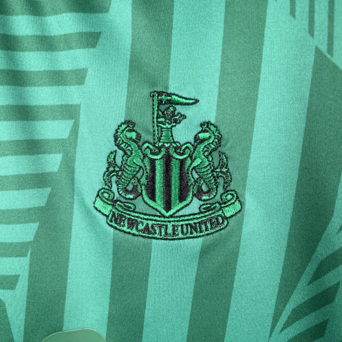 Castore - Maillot Extérieur Newcastle United 23/24